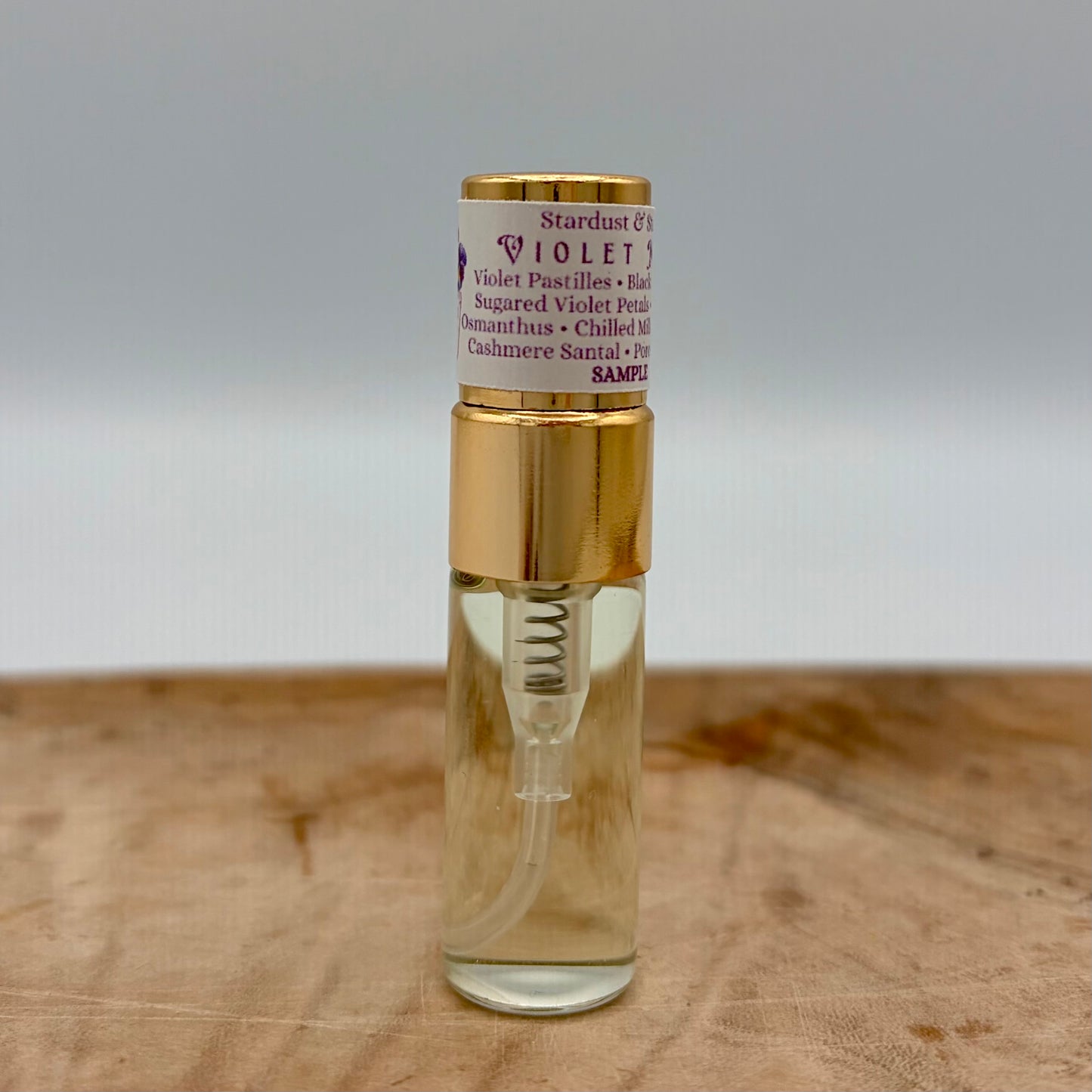 VIOLET MILK - Violet Pastilles, Sugared Violet Petals, Hint of Black Cherry, Violet Leaf, Osmanthus, Chilled Milk, Tonka Bean, Cashmere Santal, Porcelain Teacup