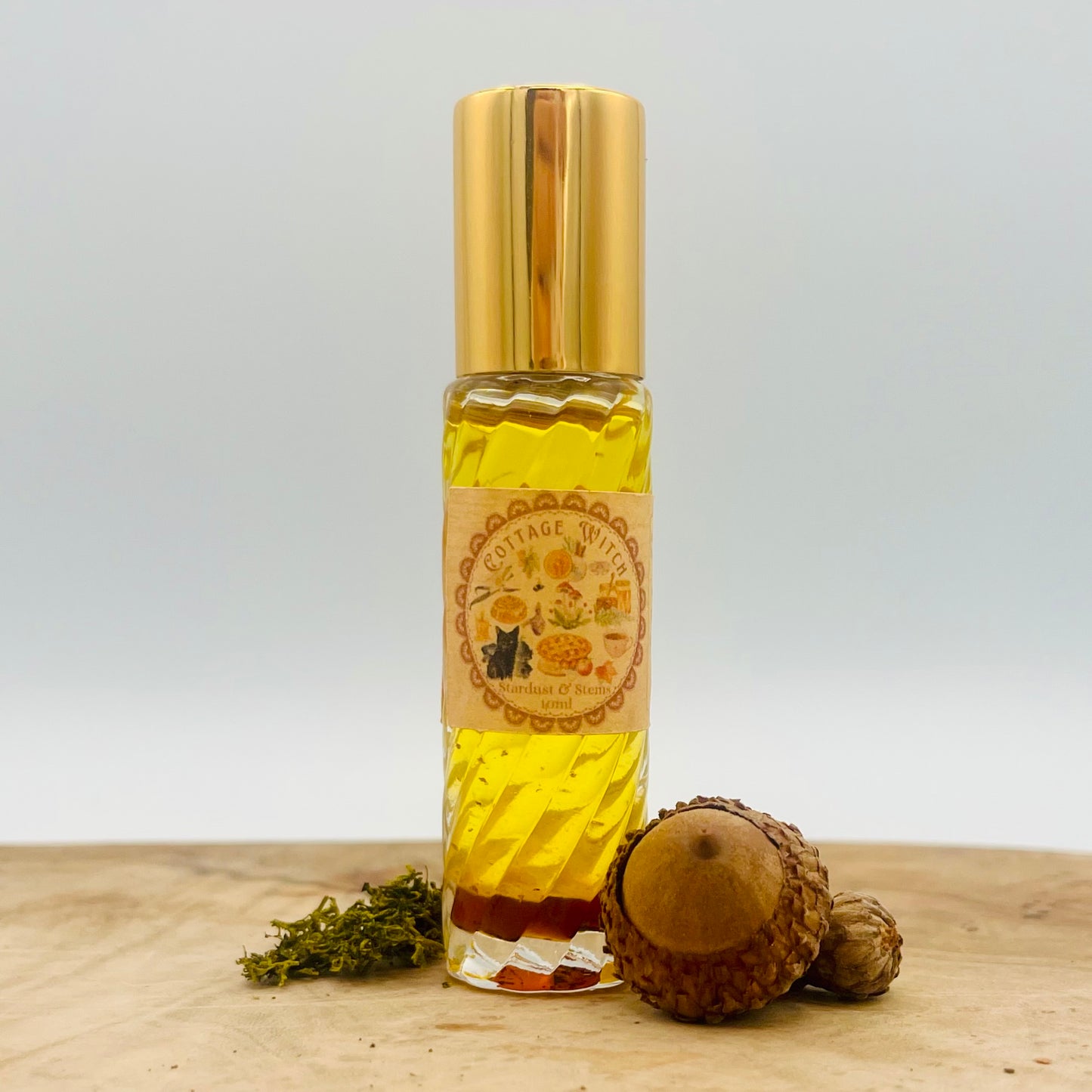 COTTAGE WITCH- Aged Oak, Spiced Pastry, Crisp Orchard Fruits, Whisky and Cream