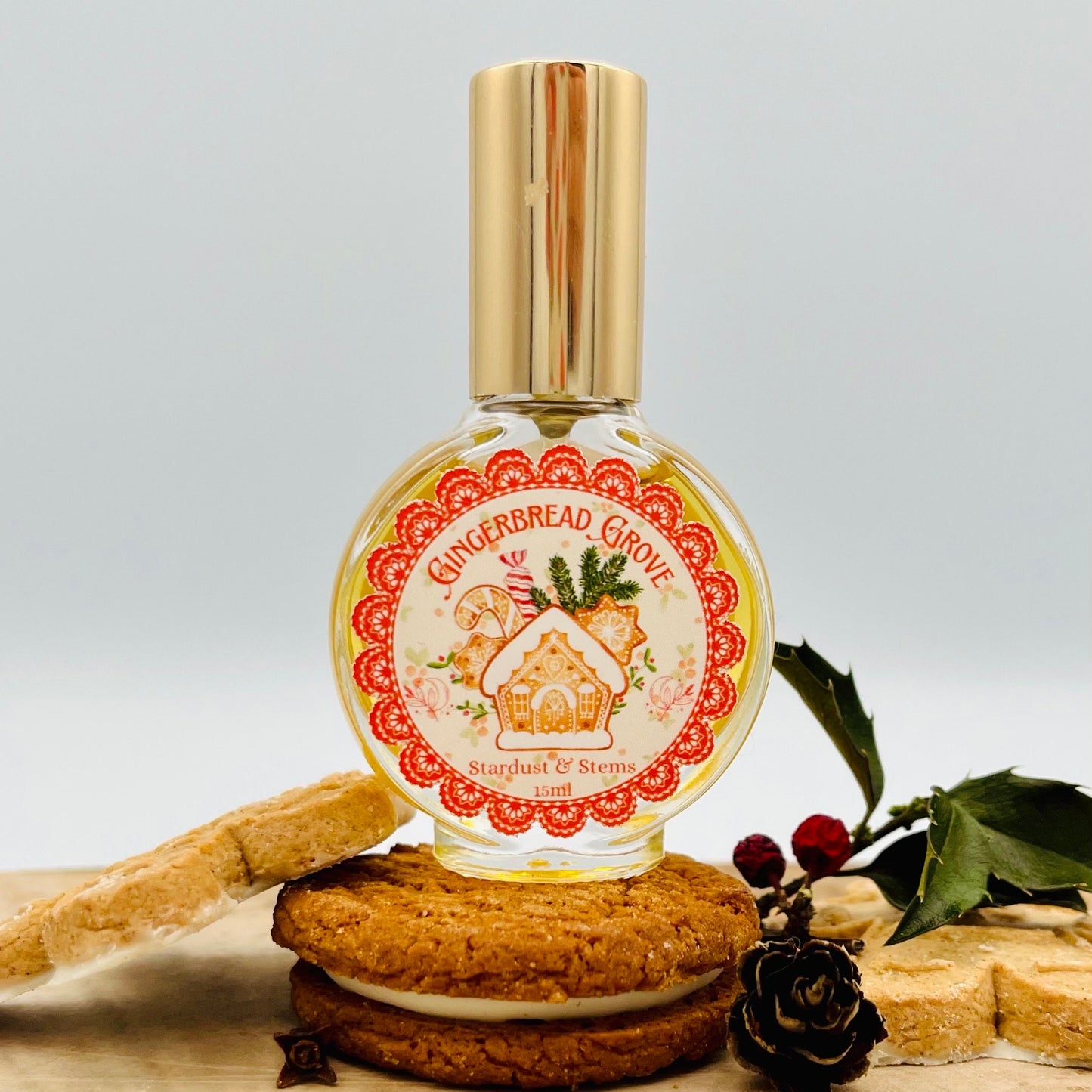 GINGERBREAD GROVE Ginger Perfume Oil, Seasonal Essential Oil, Cinnamon, Clove, Buttery Christmas Cake & Gingerbread Snap Scent, Magical Gift