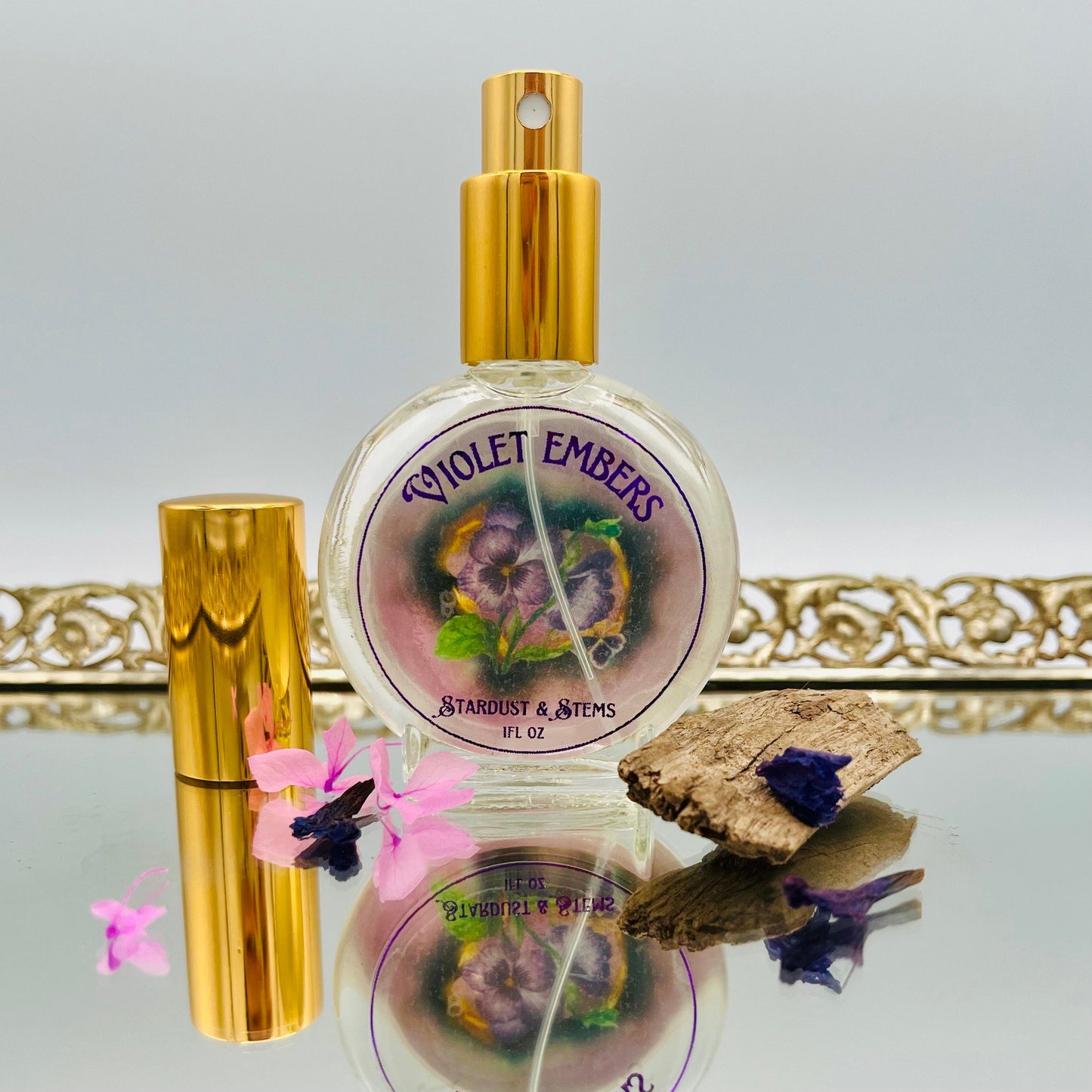 VIOLET EMBERS PERFUME Powdery Flowers, Ashes, Vanilla, Wood, Leather, Bonfire, Smoke, Cologne, Iso E Super, Victorian Dark Academia Scent