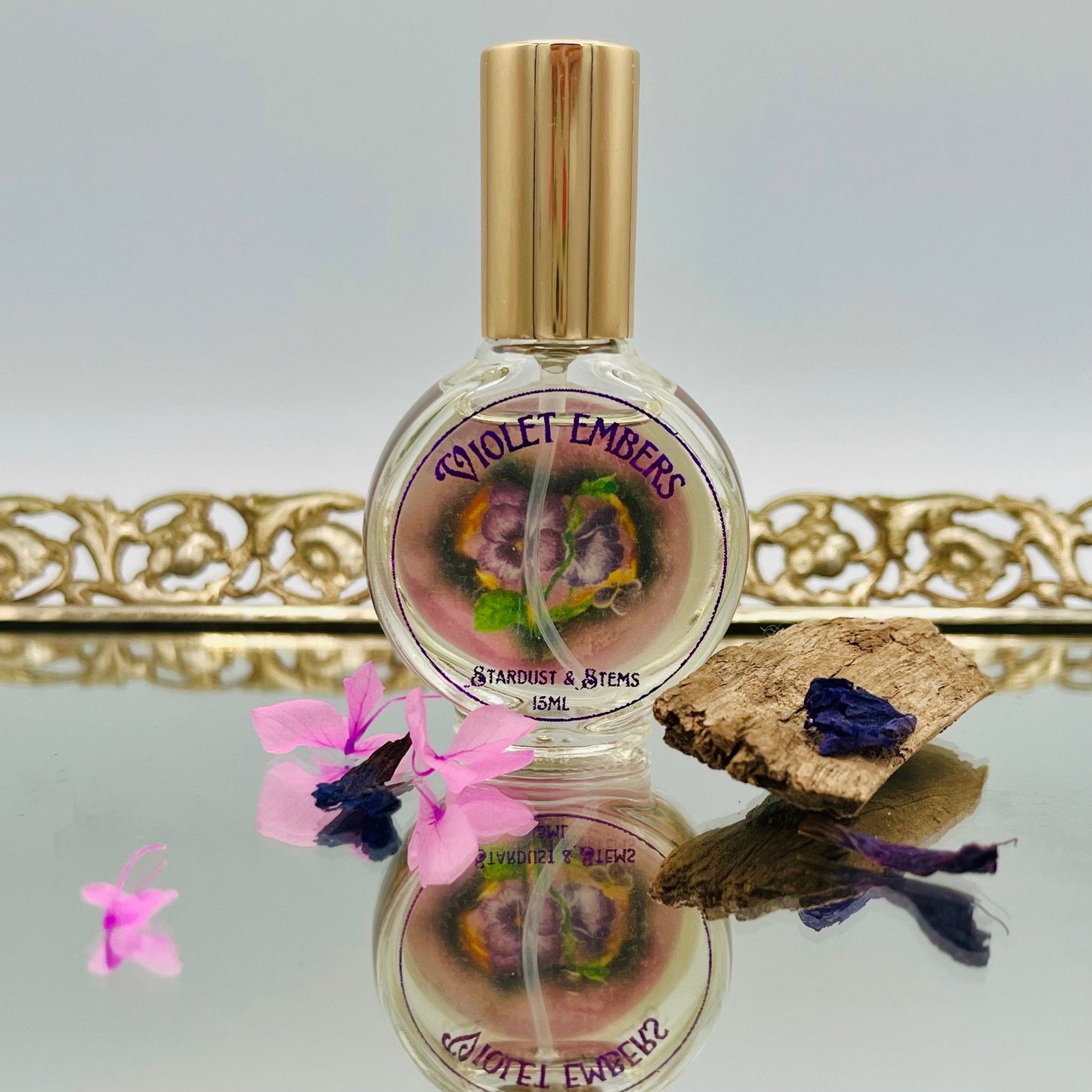 VIOLET EMBERS PERFUME Powdery Flowers, Ashes, Vanilla, Wood, Leather, Bonfire, Smoke, Cologne, Iso E Super, Victorian Dark Academia Scent